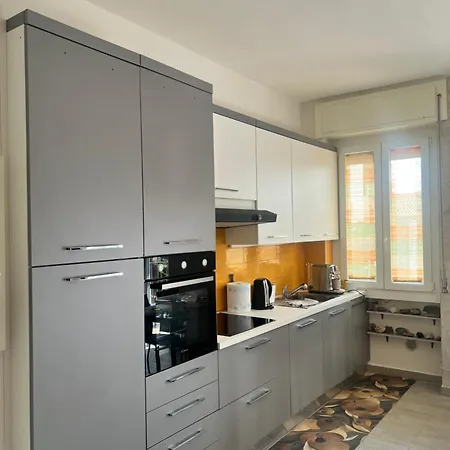Apartament Thesun *